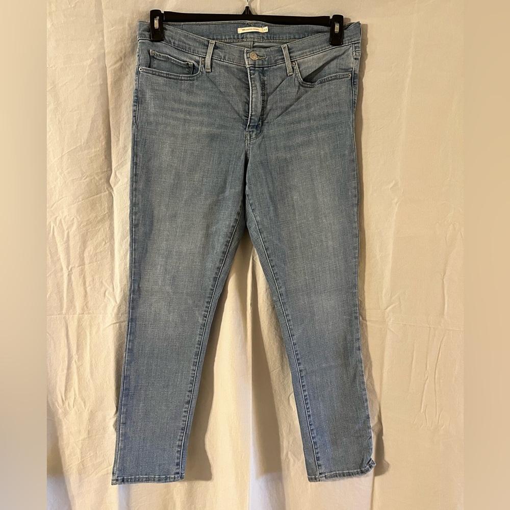 Women's 311 Shaping Skinny Jeans